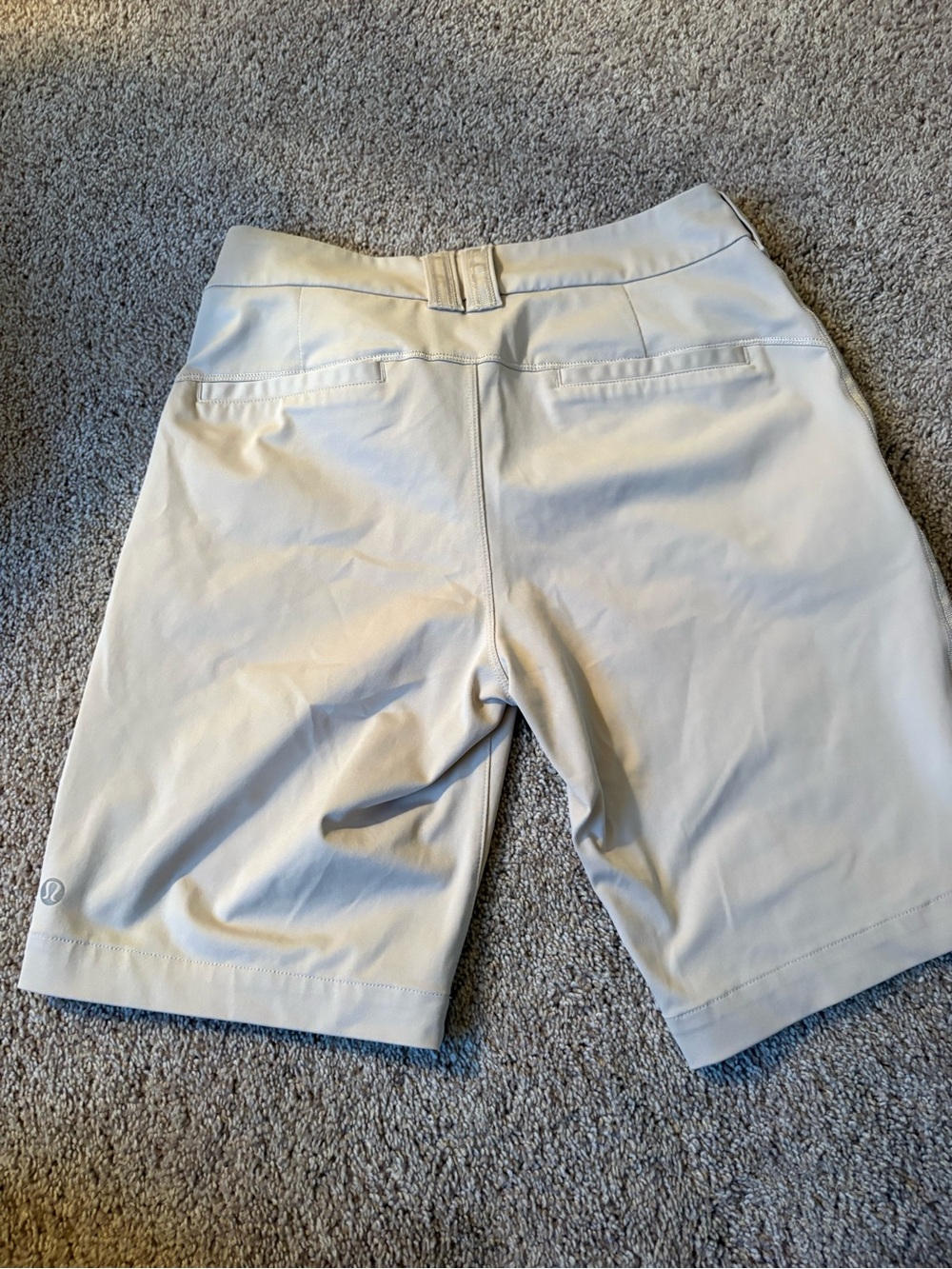 lululemon athletica Light Beige/Taupe Women’s Athletic Shorts size two